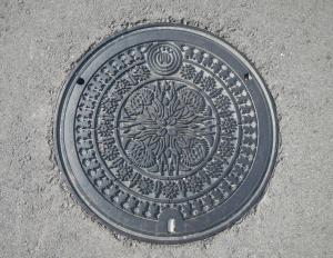 マンホール