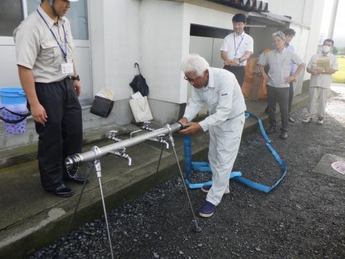 ホースの接続