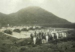 建設当時の写真